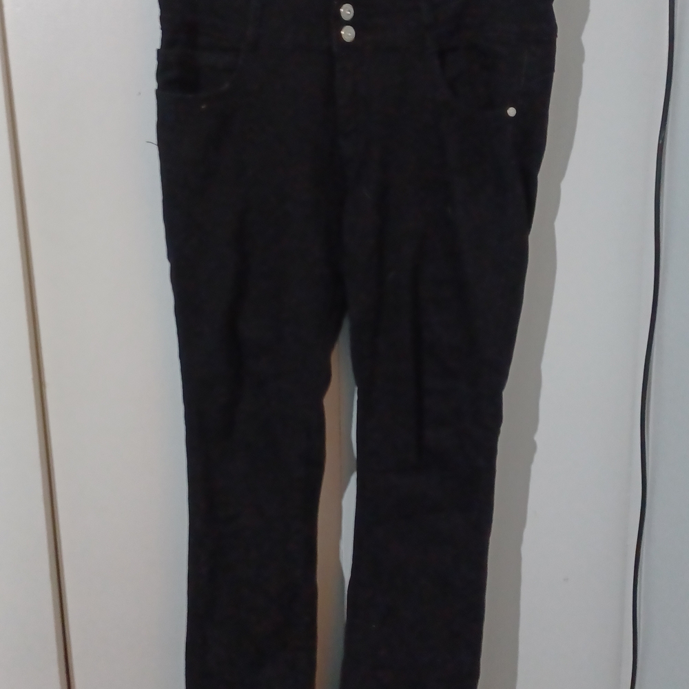 Stylish Black High-Waisted Pants